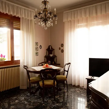 Casa Giuly Apartment Parma Exterior photo